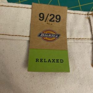 NWT Dickies carpenter size 9/29 pants off white